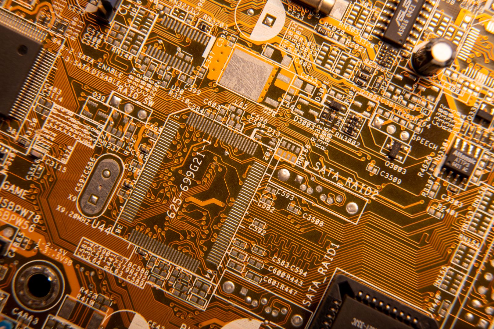 scheda elettronica hardware per programma elettronico